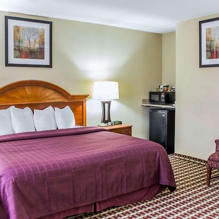 Quality Inn & Suites Fayetteville Esterno foto