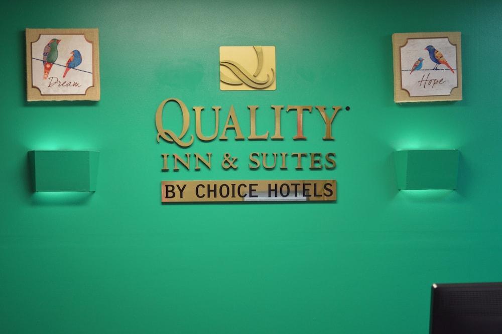 Quality Inn & Suites Fayetteville Esterno foto