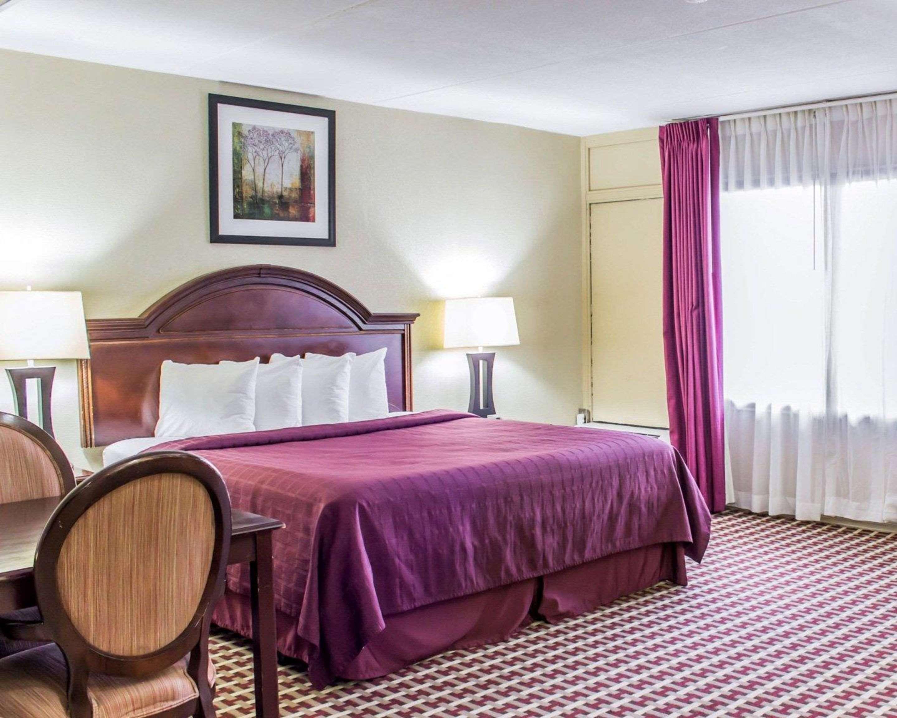 Quality Inn & Suites Fayetteville Esterno foto