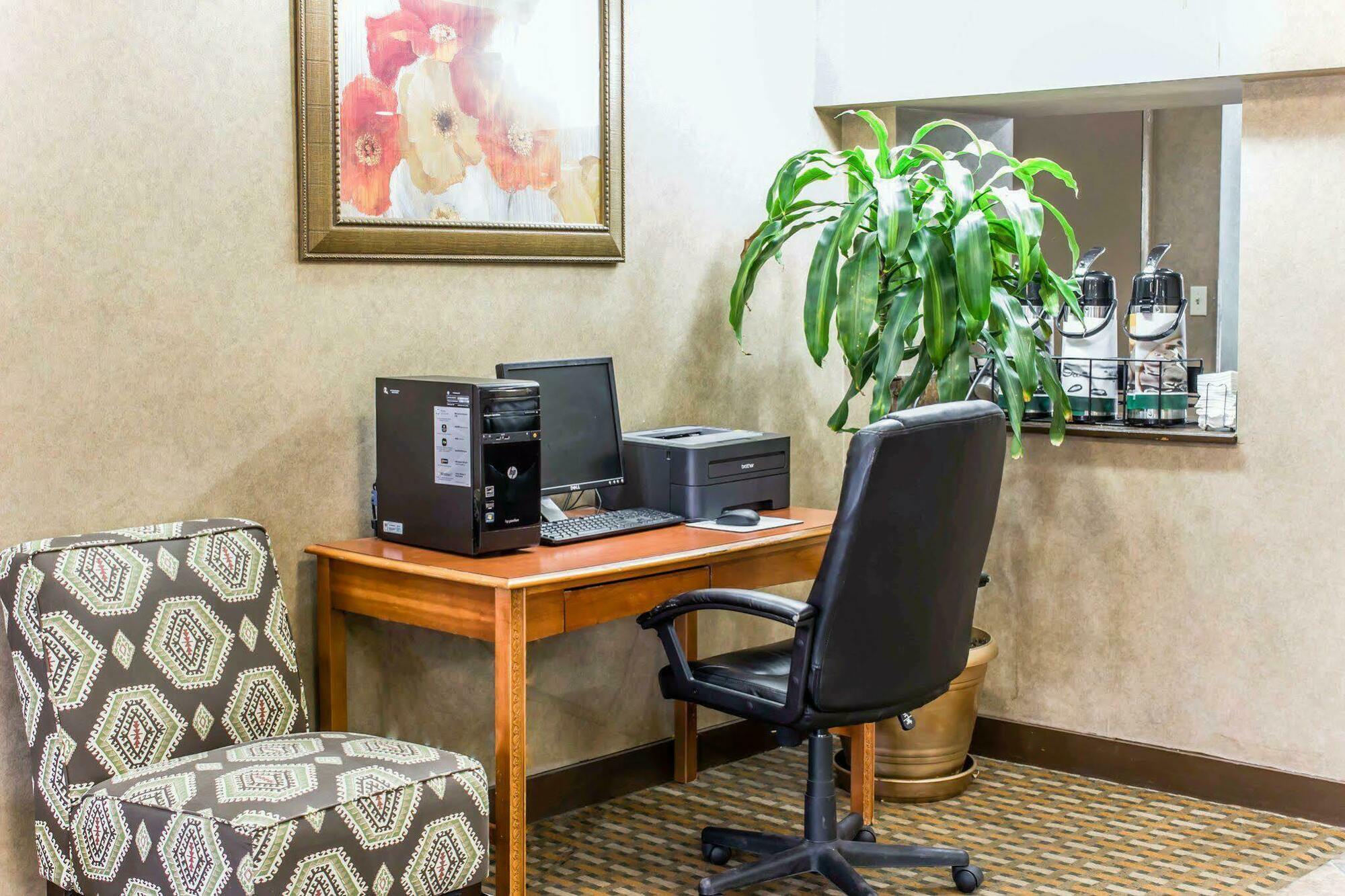 Quality Inn & Suites Fayetteville Esterno foto